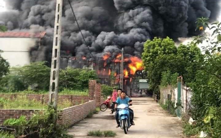 Vụ cháy xưởng chăn ga ở Hà Nội khiến 3 mẹ con tử vong: Diễn biến mới nhất