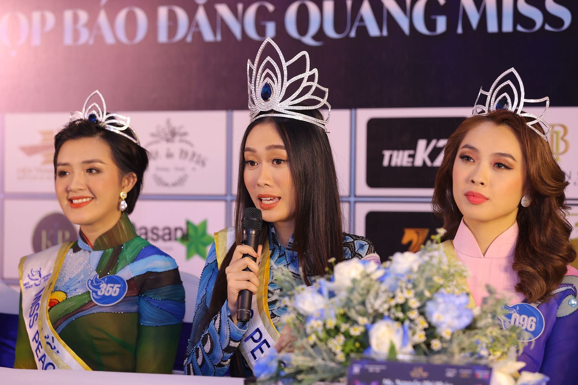 Hé lộ gia thế và thành tích học tập siêu &quot;khủng&quot; của Tân Miss Peace Vietnam 2022 - Ảnh 6.