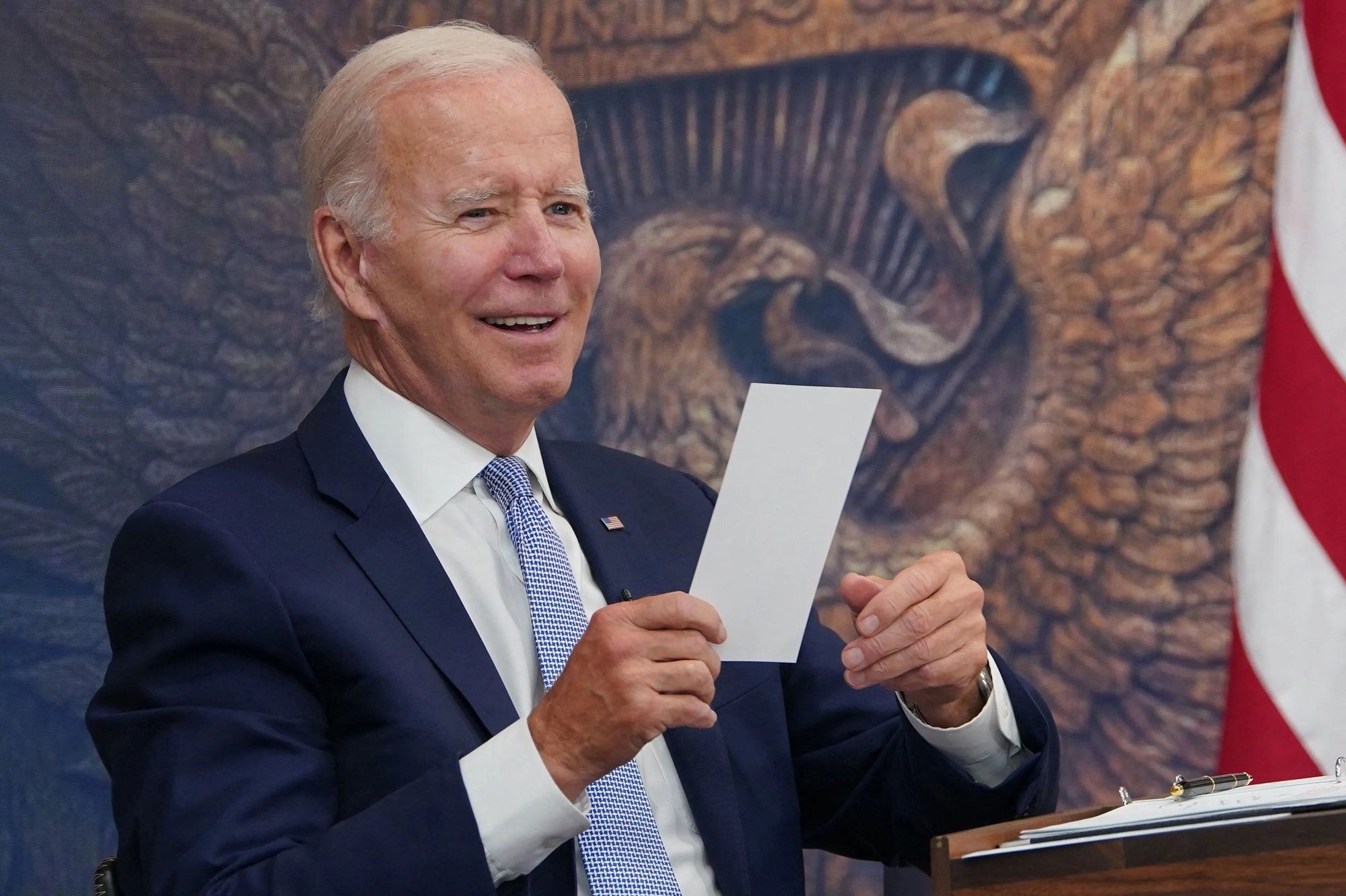 Biden thêm đòn mạnh tay Trung Quốc qua xuất khẩu chip và dụng cụ của Hoa Kỳ. Ảnh: @AFP.