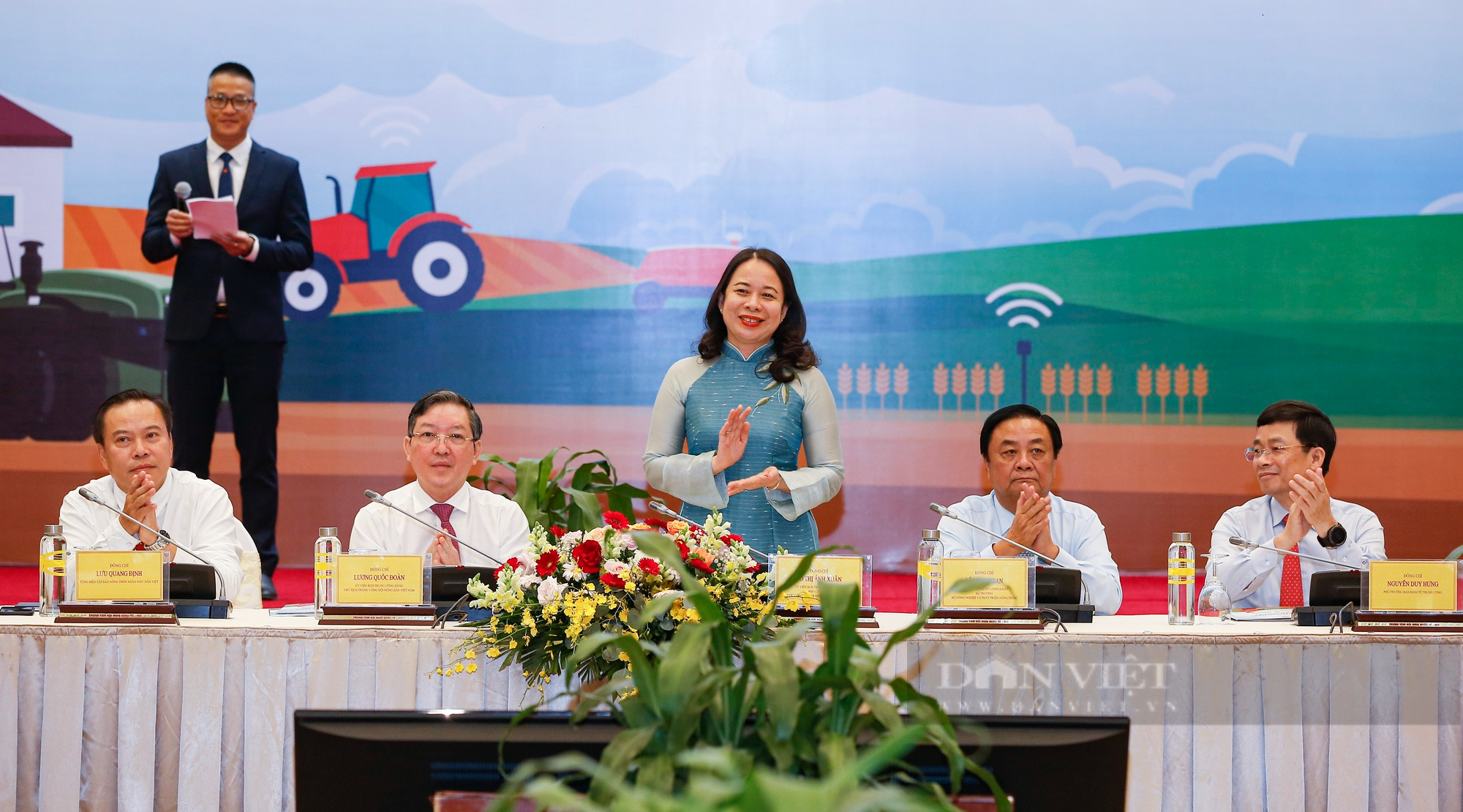 Phó Chủ tịch nước Võ Thị Ánh Xuân tham dự Diễn đàn Nông dân quốc gia lần thứ VII  - Ảnh 4.