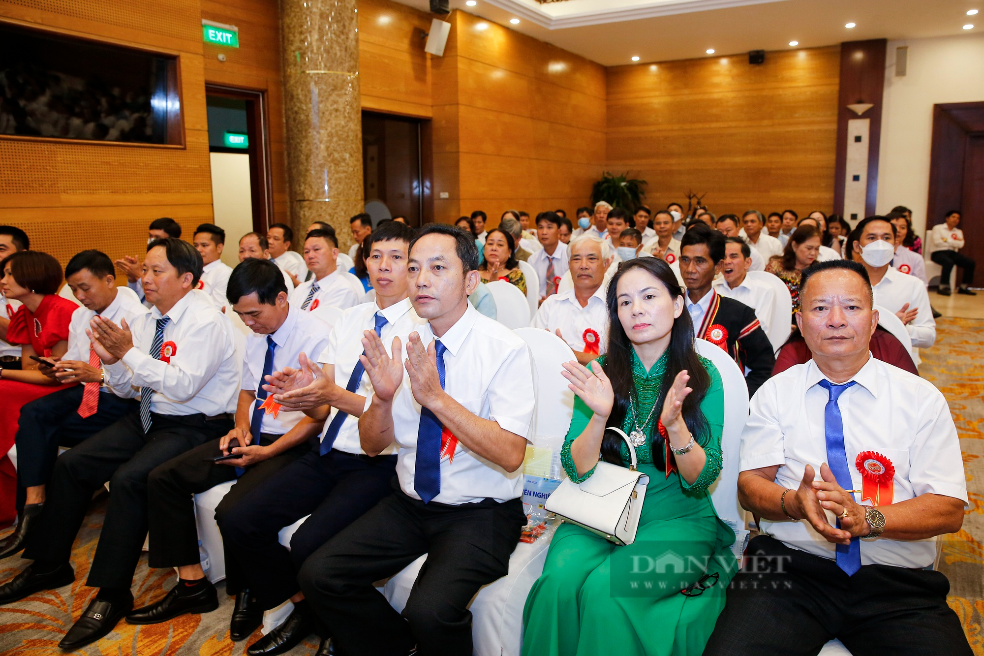 Phó Chủ tịch nước Võ Thị Ánh Xuân tham dự Diễn đàn Nông dân quốc gia lần thứ VII  - Ảnh 6.