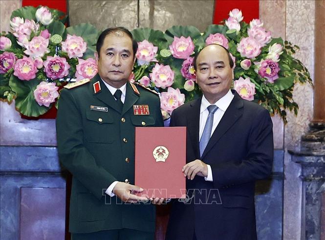Chân dung tân Thượng tướng Phùng Sĩ Tấn- Phó Tổng Tham mưu trưởng Quân đội Nhân dân Việt Nam - Ảnh 1.