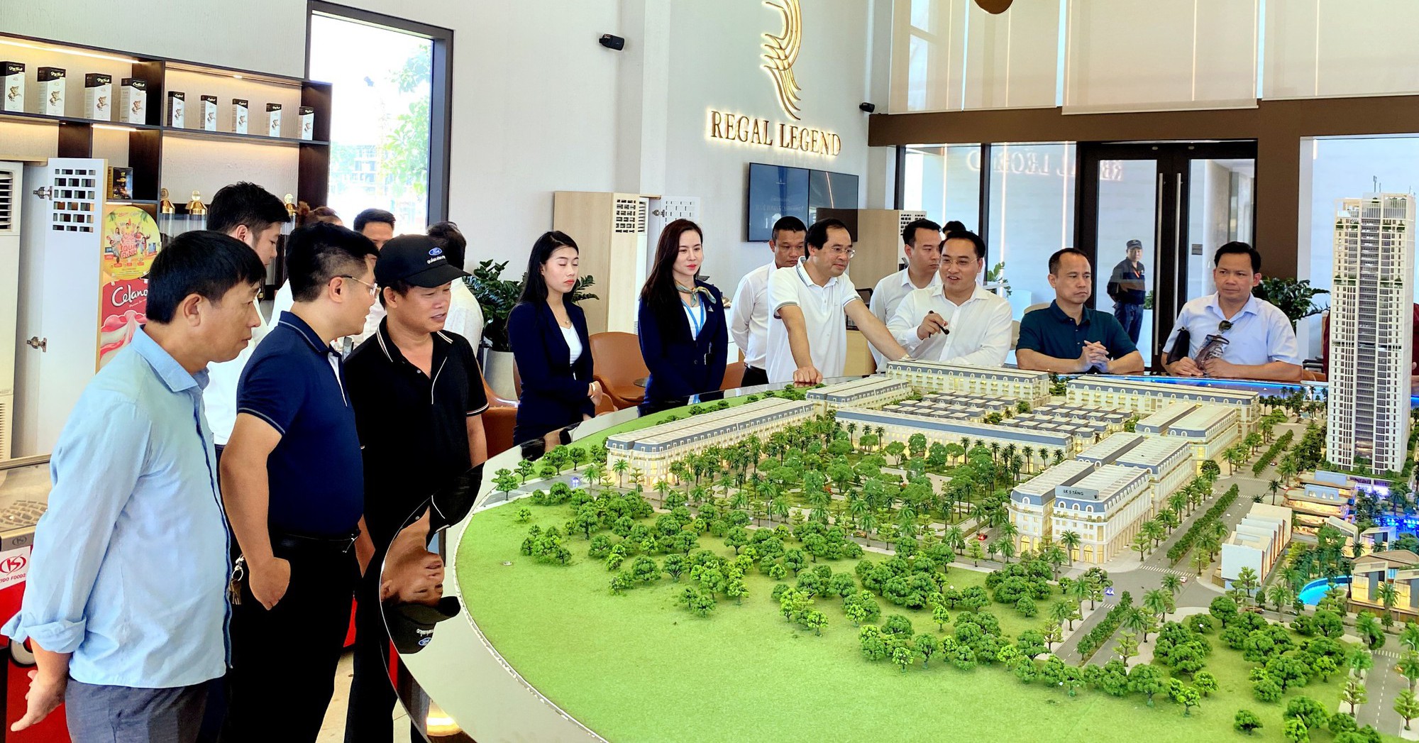 Regal Legend Quang Binh tiếp đón nhiều đoàn đại biểu lãnh đạo đến tham quan