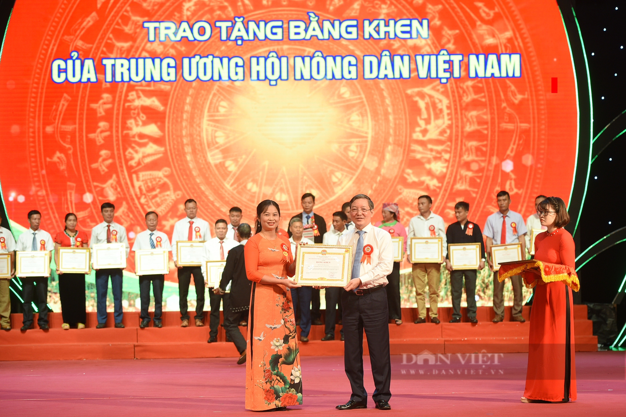 Gần 300 nông dân được tặng bằng khen của Trung ương Hội nông dân Việt Nam - Ảnh 6.