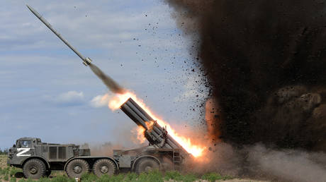 Nóng chiến sự: Nga giáng đòn nặng nề, Ukraine mất 800 binh sĩ trong một ngày - Ảnh 1.