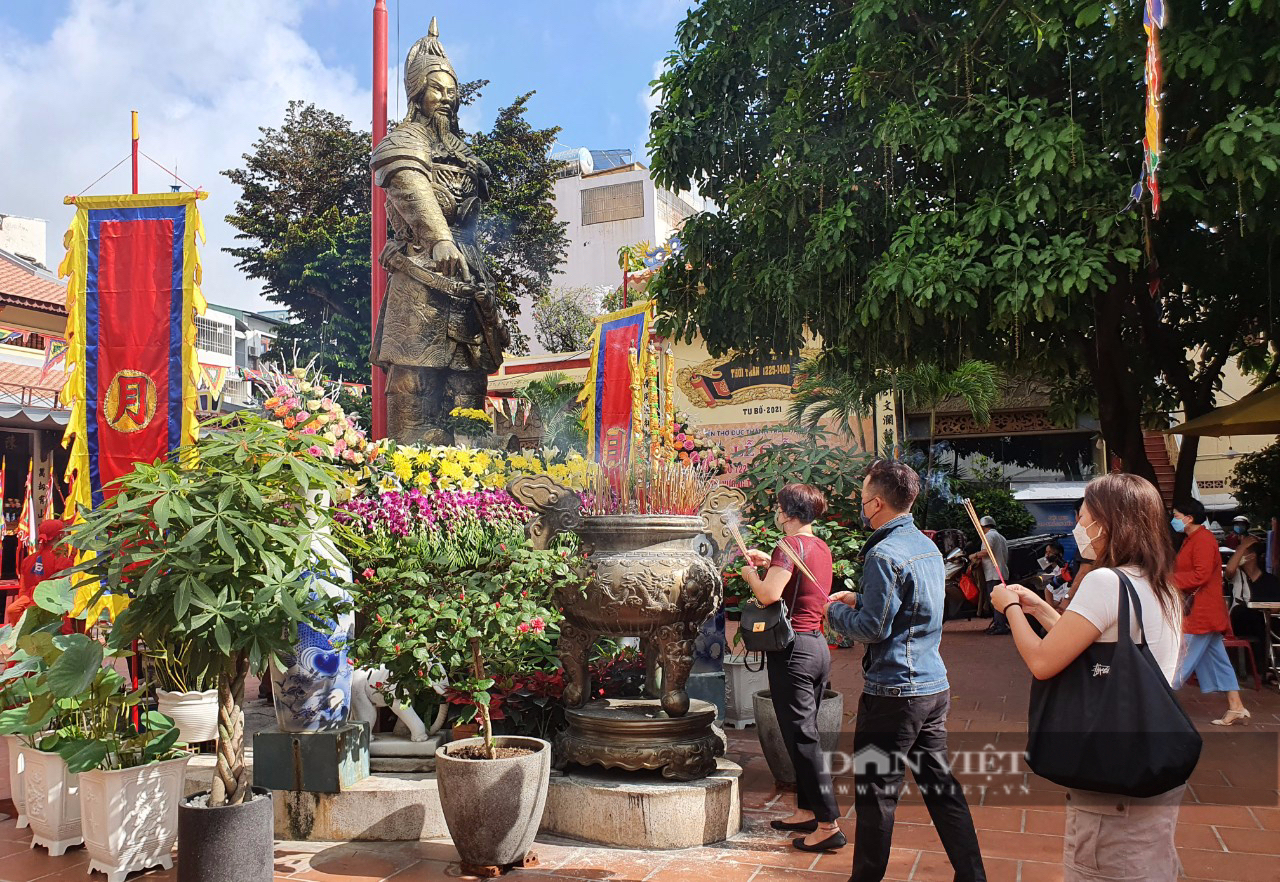 Trang nghiêm lễ giỗ Quốc công tiết chế Hưng Đạo Đại vương Trần Quốc Tuấn tại TP.HCM - Ảnh 1.