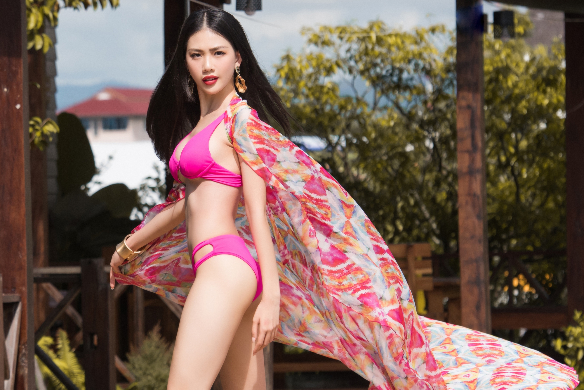 Bùi Quỳnh Hoa tung hình bikini rực cháy trước giờ chung kết Super Model International 2022 - Ảnh 5.