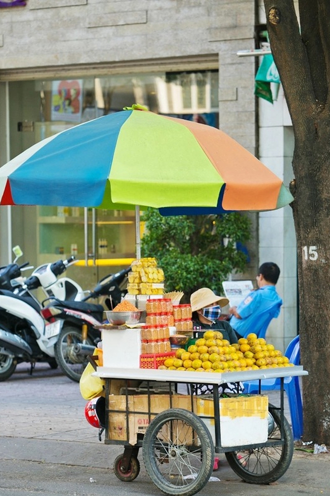 Trong mắt du khách nước ngoài, đây là những thứ chỉ có thể tìm thấy ở đường phố Việt Nam - Ảnh 4.