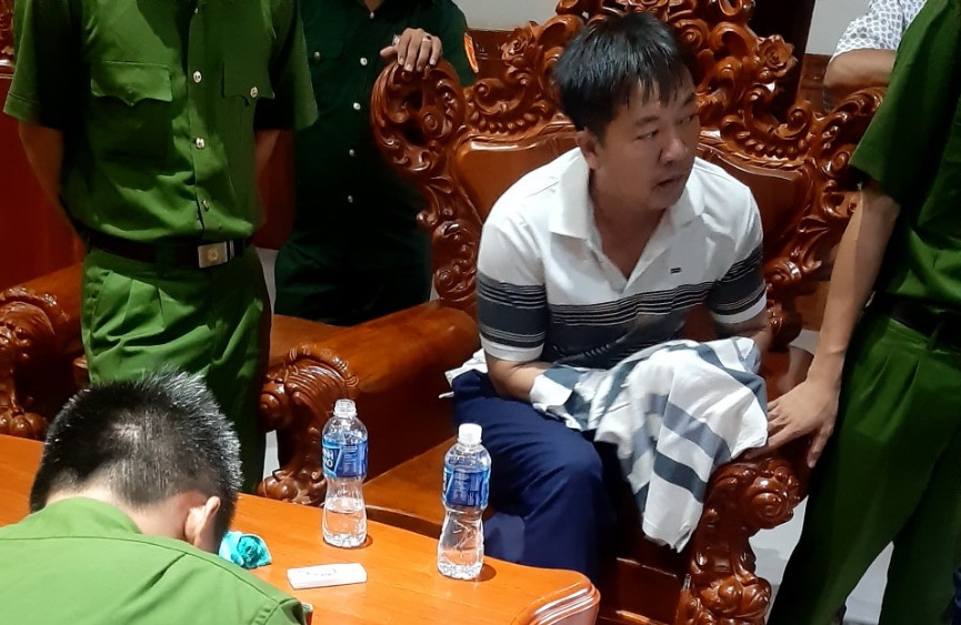 Quyền Đội trưởng Quản lý thị trường số 2 ở Bình Thuận bị bắt nhận tiền của doanh nghiệp - Ảnh 1.
