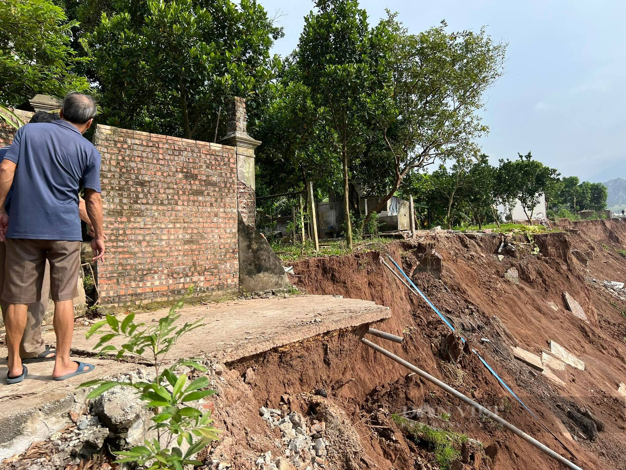 Phú Thọ: Kiểm tra liên ngành hoạt động khai thác cát, sỏi lòng sông  - Ảnh 1.