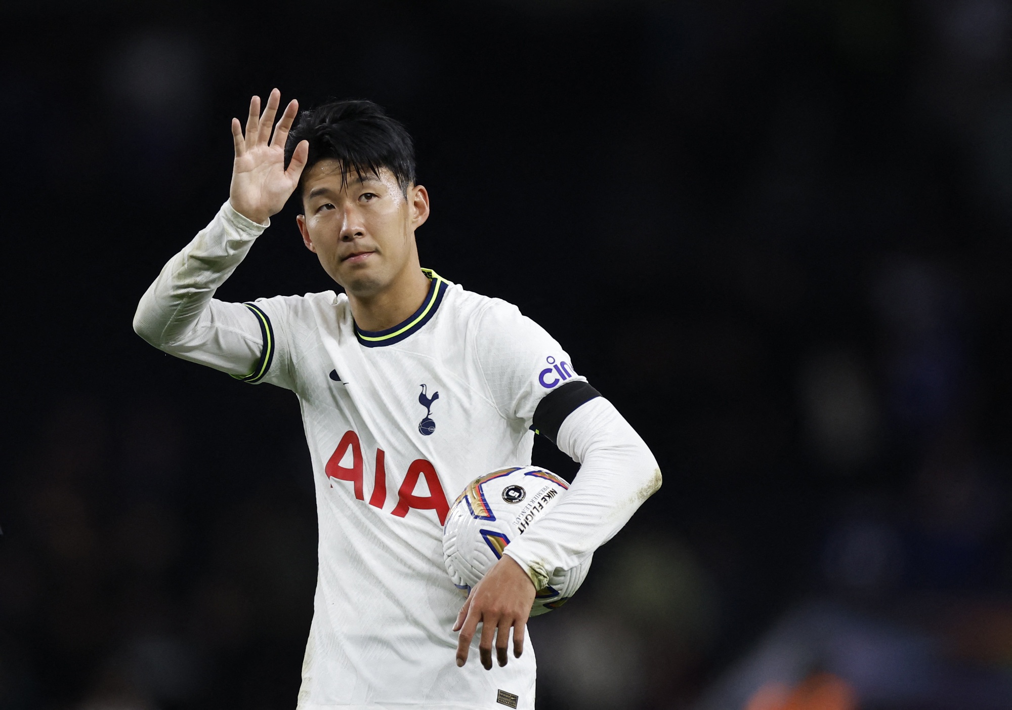 Son Heung-min sánh ngang Ronaldo, Van Nistelrooy tại Premier League - Ảnh 2.