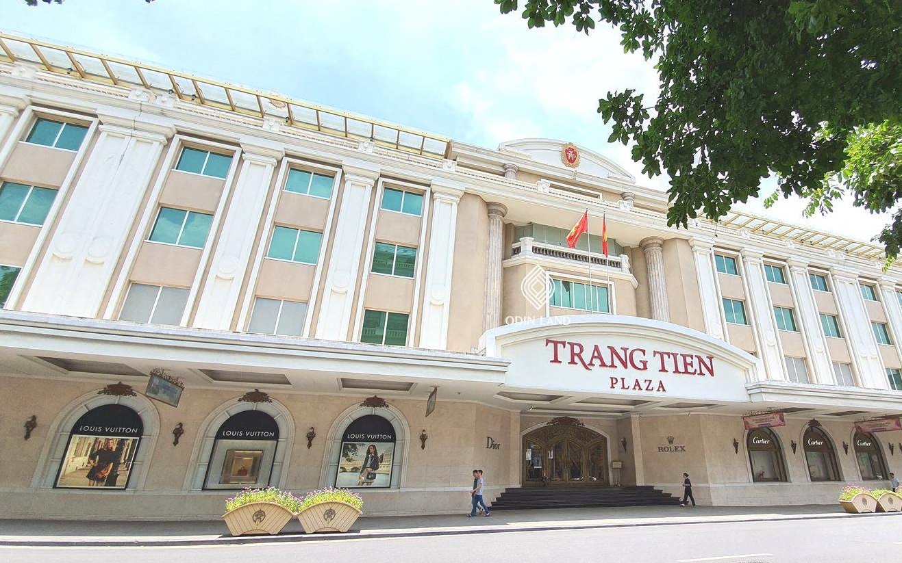 Trang Tien Plaza  The First Luxury Shopping Center In Hanoi
