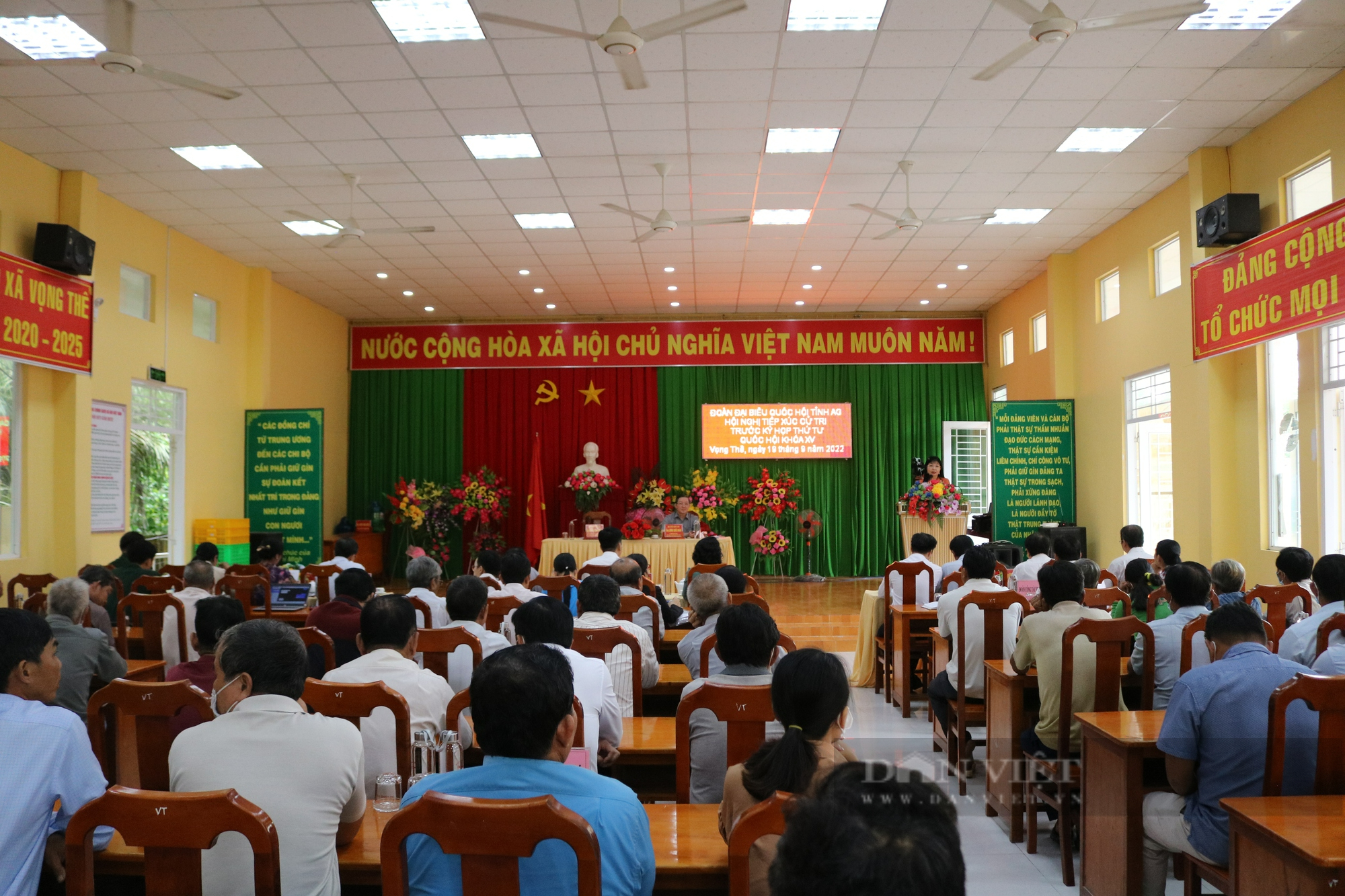 Đại biểu Quốc hội, Chủ tịch Hội Nông dân Việt Nam Lương Quốc Đoàn tiếp xúc cử tri tại An Giang- Ảnh 8.
