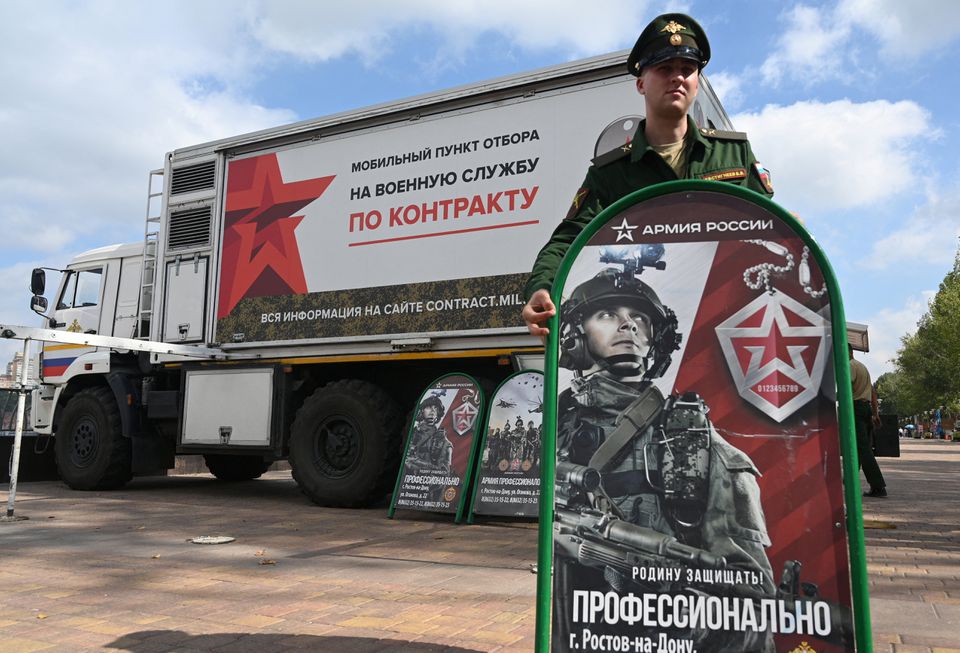 Nga thu hút tình nguyện viên tham gia chiến sự Ukraine với mức lương lên đến gần 3.000 USD/tháng - Ảnh 1.