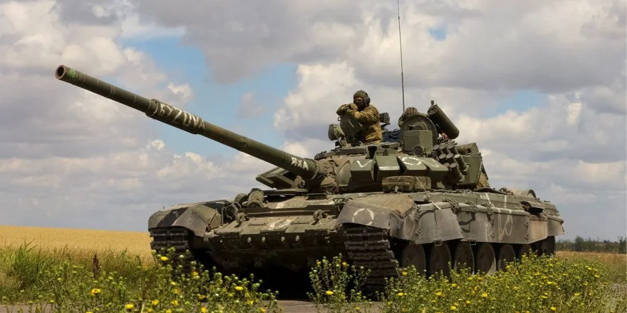 Nga tung thêm lực lượng cùng loạt vũ khí tối tân nhất vào chiến trường Ukraine - Ảnh 1.