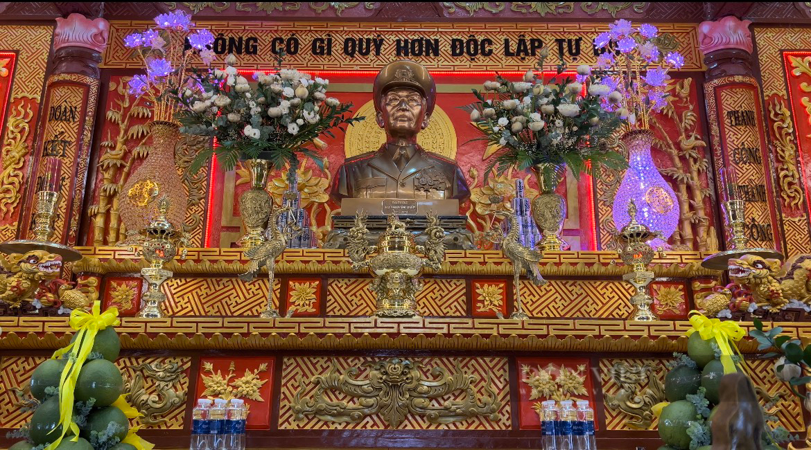 Khánh thành Nhà tưởng niệm Đại tướng Võ Nguyên Giáp đầu tiên tại Tây Nguyên - Ảnh 4.