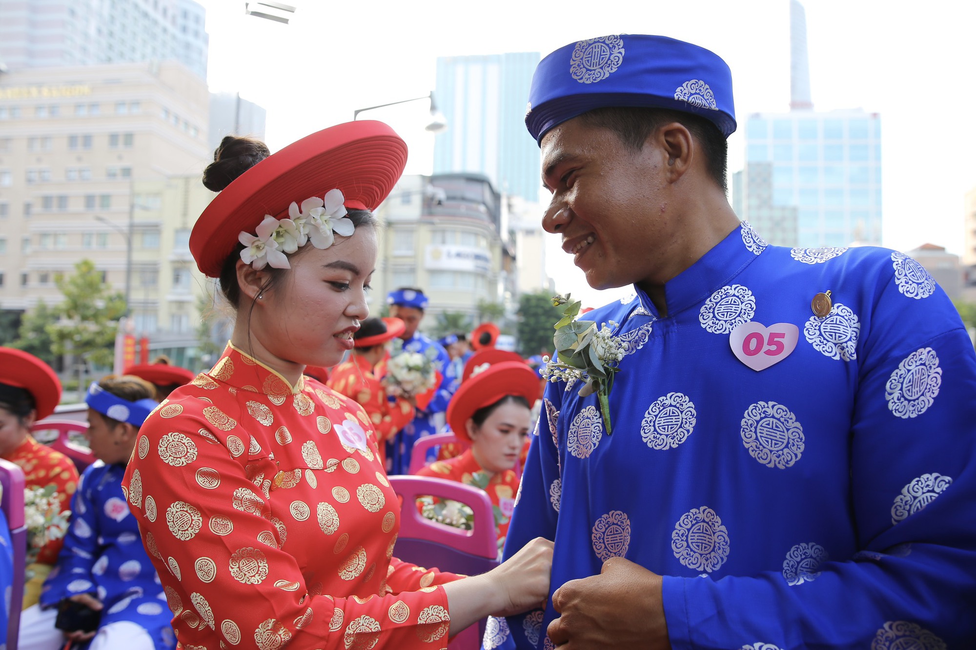 100 cặp đôi tham gia lễ cưới tập thể trong ngày Quốc khánh 2/9 - Ảnh 5.