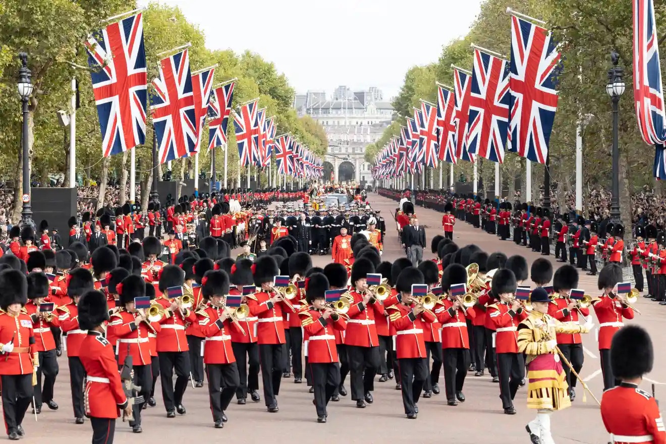 Những hình ảnh đáng nhớ trong lễ tang Nữ hoàng Elizabeth II - Ảnh 11.