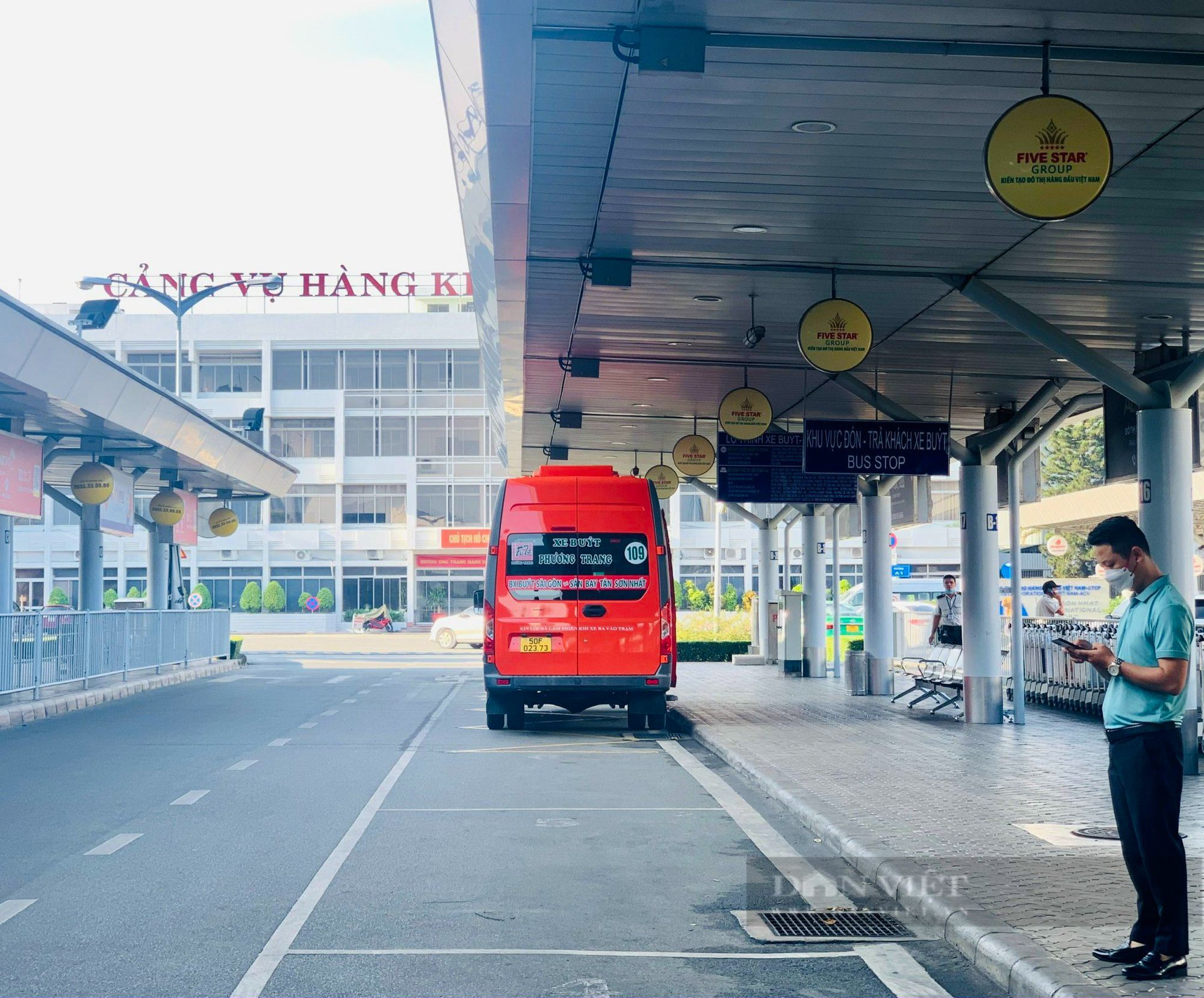 Nhiều đề xuất giải cứu xe buýt sân bay Tân Sơn Nhất thoát cảnh đìu hiu - Ảnh 1.