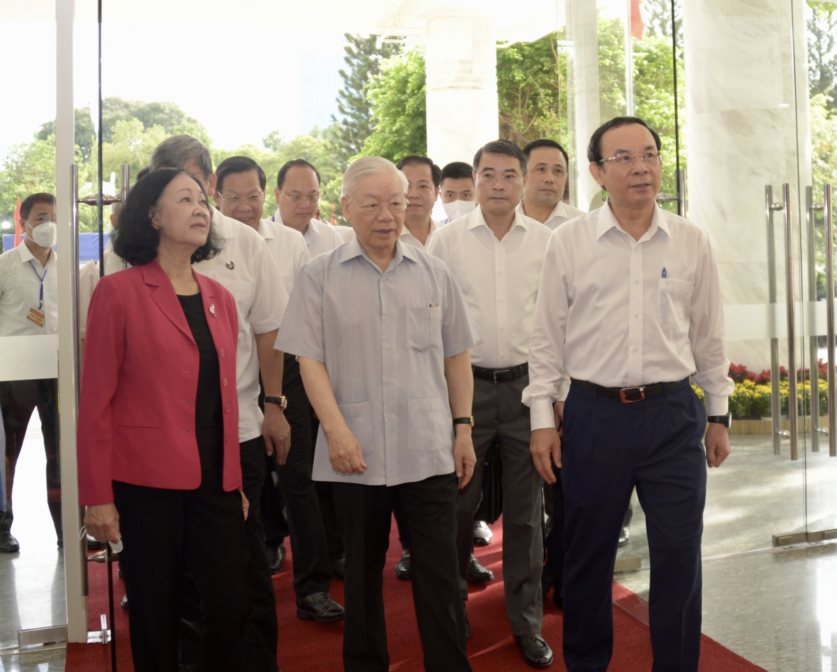 Tổng Bí thư Nguyễn Phú Trọng: TP.HCM cần không ngừng đổi mới để phát triển xứng tầm - Ảnh 1.