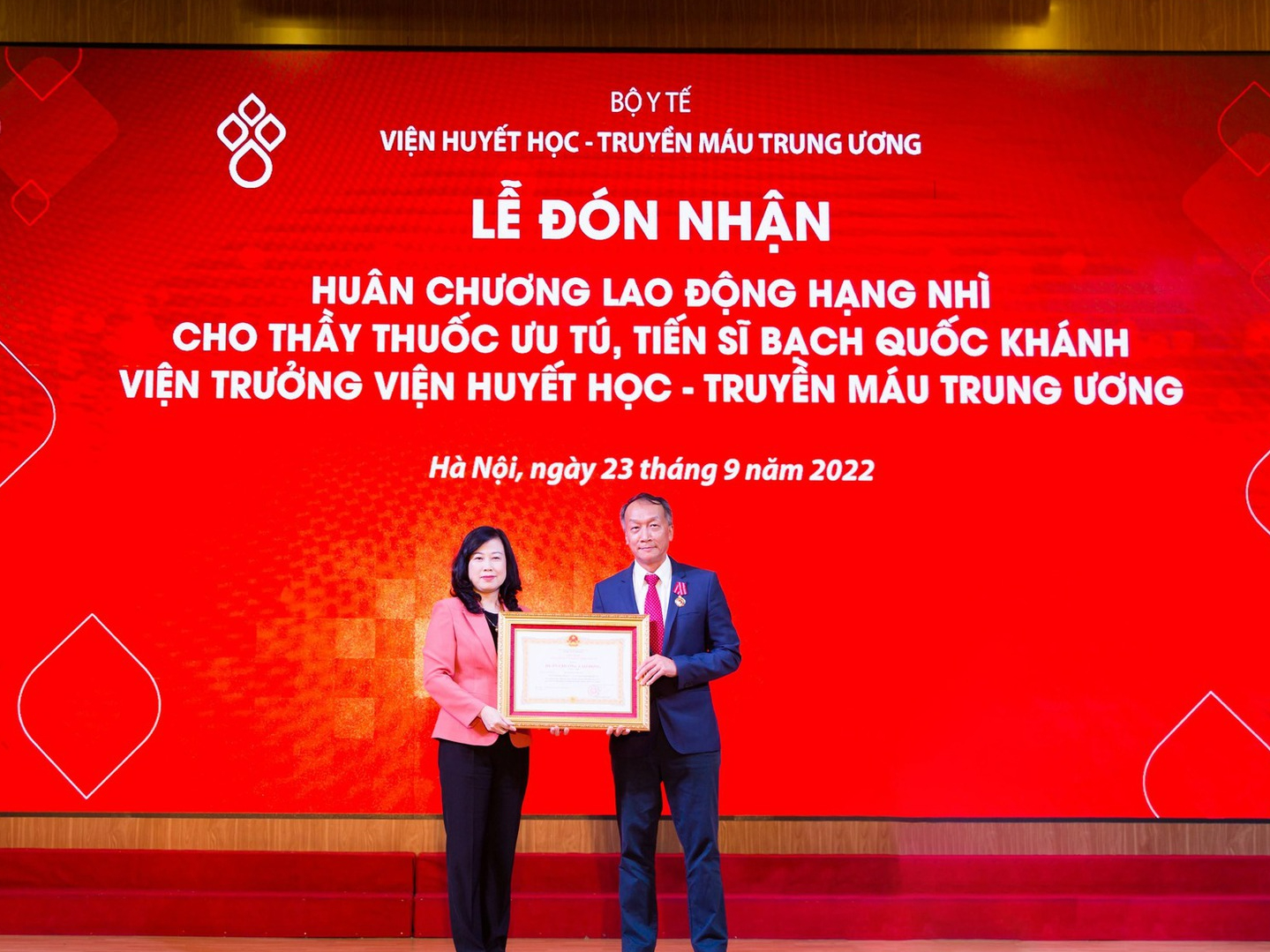 Bổ nhiệm PGS.TS Nguyễn Hà Thanh giữ chức Viện trưởng Viện Huyết học – Truyền máu Trung ương - Ảnh 1.