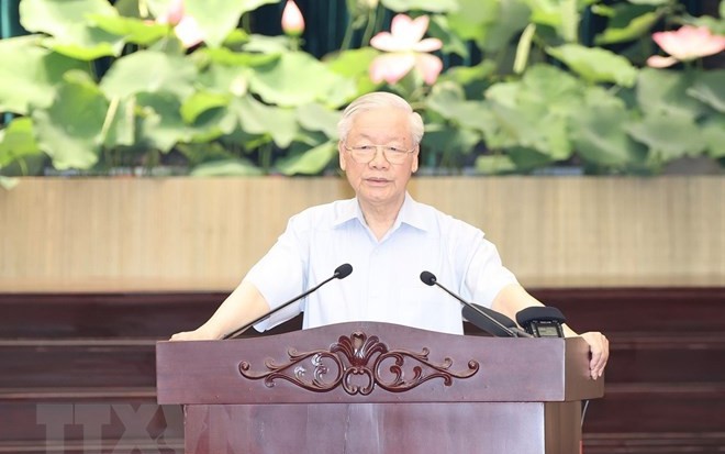 Tổng Bí thư Nguyễn Phú Trọng: TP.HCM cần tạo bước đột phá mạnh hơn nữa với vai trò đầu tàu cả nước