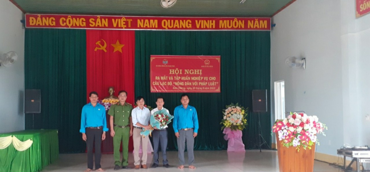 Gia Lai: Ra mắt Câu lạc bộ &quot;Nông dân với pháp luật&quot; tại xã Kon Chiêng, huyện Mang Yang - Ảnh 2.