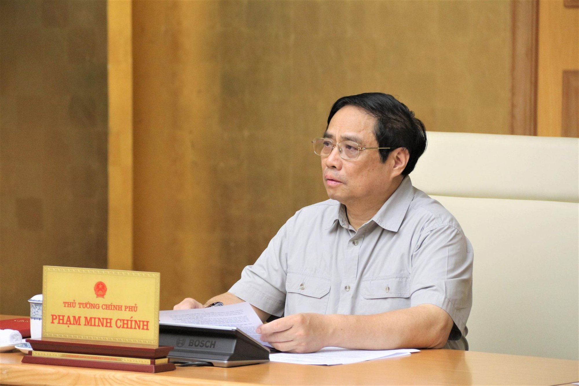 Thủ tướng Phạm Minh Chính: Cương quyết di dời người dân ra khỏi khu vực nguy hiểm, đưa đến nơi trú ẩn an toàn - Ảnh 8.