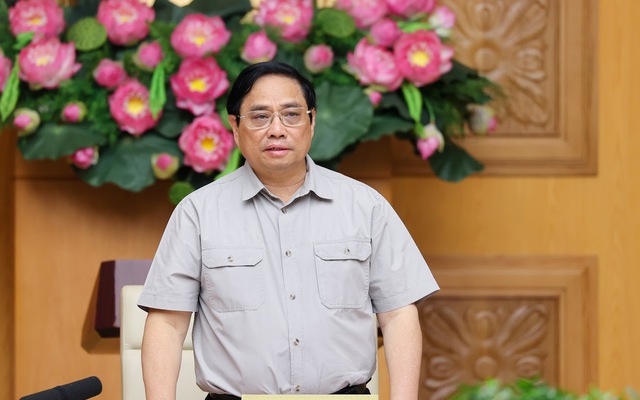 Bão số 4 NORU giật trên cấp 17, hướng thẳng vào Đà Nẵng - Quảng Ngãi, Thủ tướng ra công điện khẩn