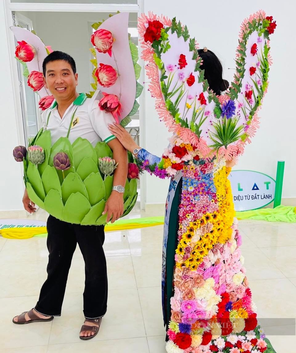 Trang phục kết rau, củ, quả của Hội Nông dân Lâm Đồng sẽ tái diễn ở bán kết Nhà nông đua tài lần V - Ảnh 4.
