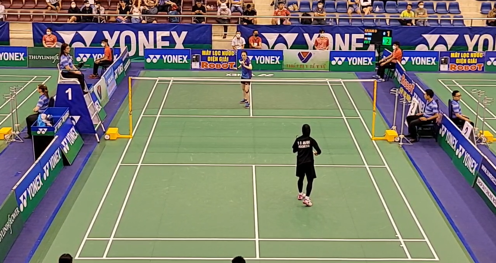 Vũ Thị Trang thắng chóng vánh tay vợt Indonesia tại Giải cầu lông quốc tế Việt Nam - Ảnh 3.