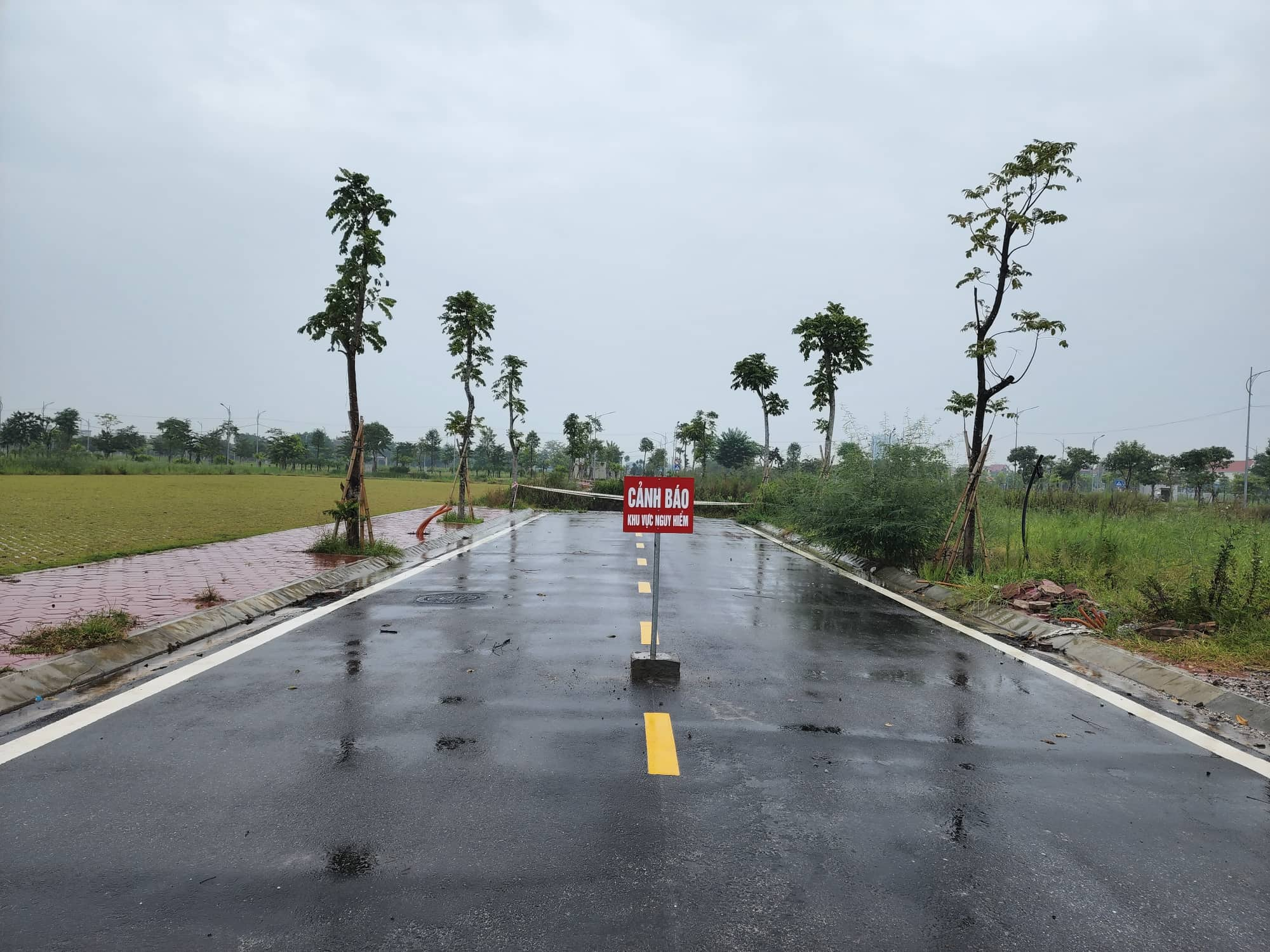 Một thiếu niên tử vong bất thường trong Khu đô thị đang thi công ở Hải Dương - Ảnh 2.