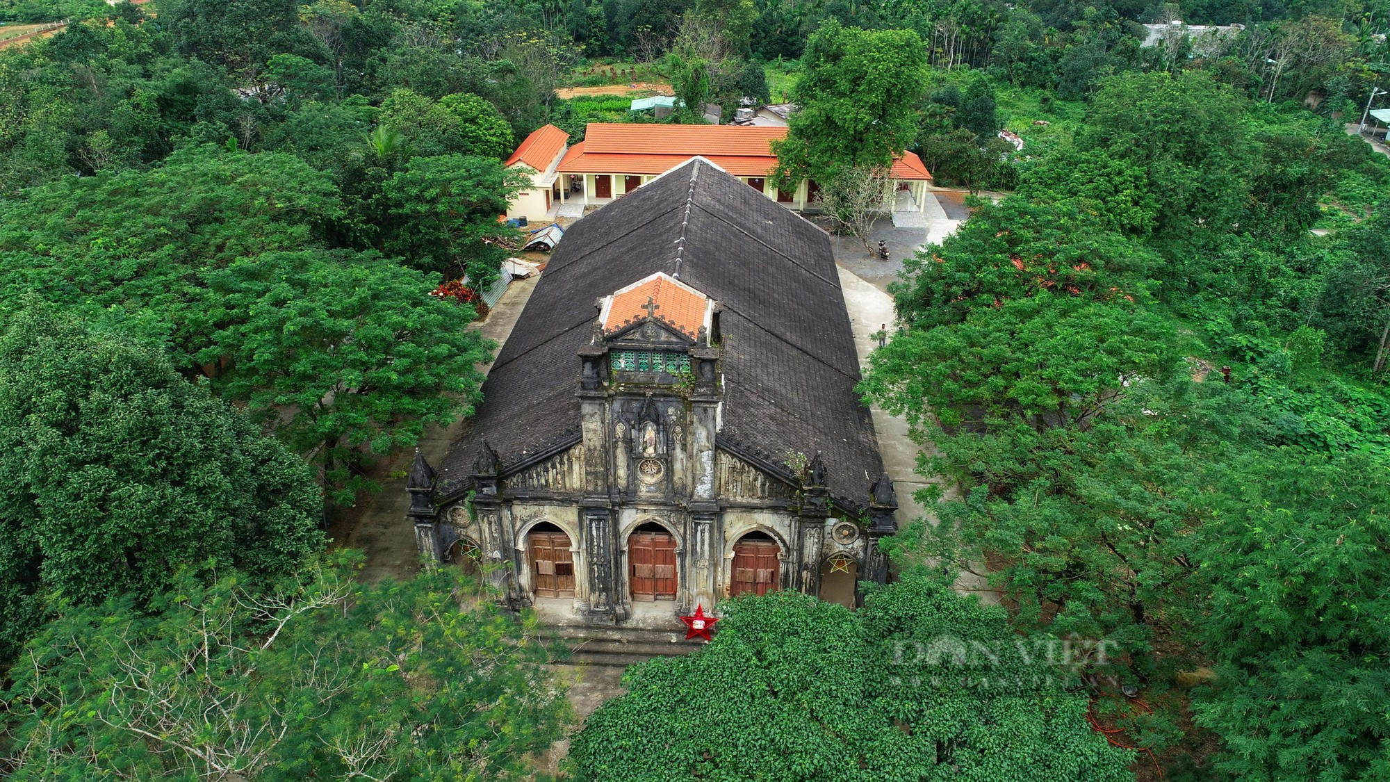 Nét đẹp cổ kính nhà thờ Pháp cổ hơn 100 tuổi tại Đà Nẵng - Ảnh 13.