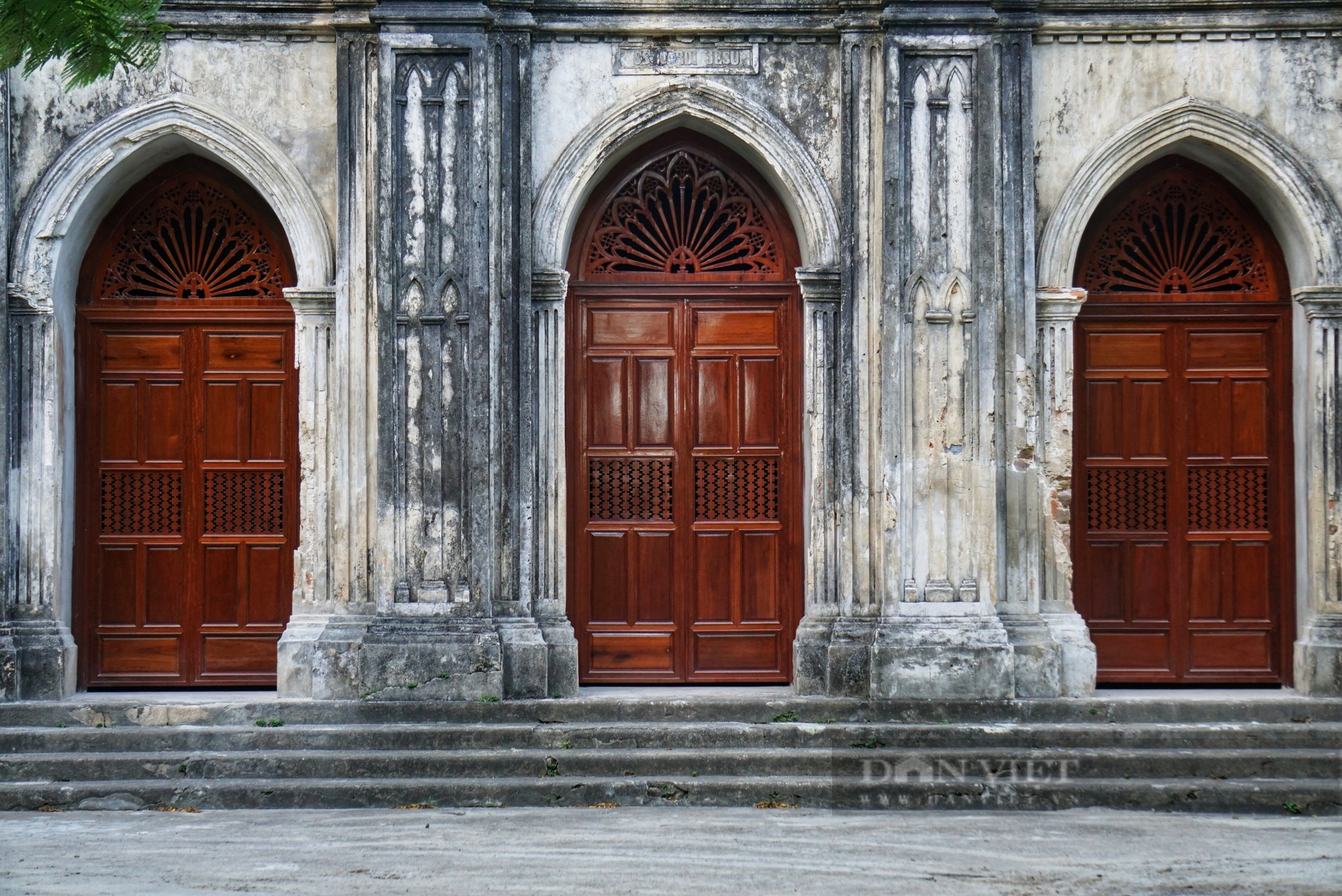 Nét đẹp cổ kính nhà thờ Pháp cổ hơn 100 tuổi tại Đà Nẵng - Ảnh 6.