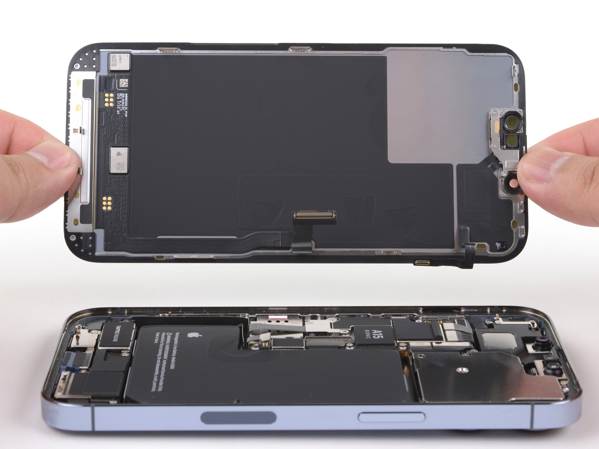 Hàng loạt chiếc iPhone 13 Pro Max tại Việt Nam bị hỏng màn hình sau khi nâng cấp iOS - Ảnh 2.