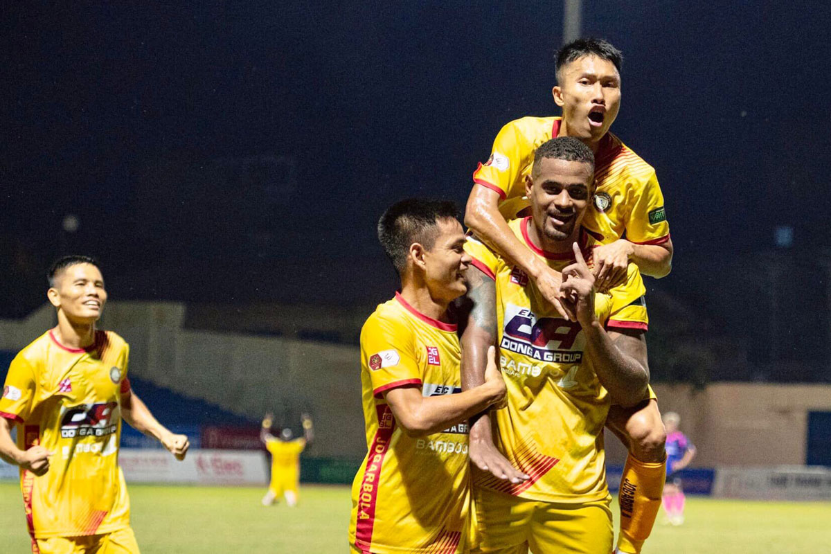 Kết quả vòng 15 V.League 2022: SLNA “ôm hận” trước Đông Á Thanh Hoá  - Ảnh 1.