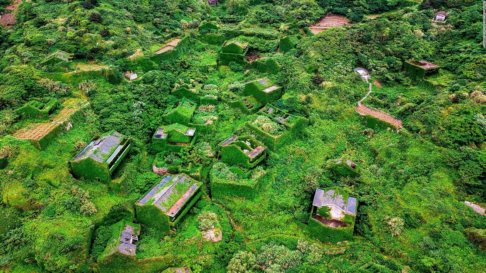 Những nơi bỏ hoang trong lòng đô thị: Có một địa chỉ ở Việt Nam - Ảnh 2.