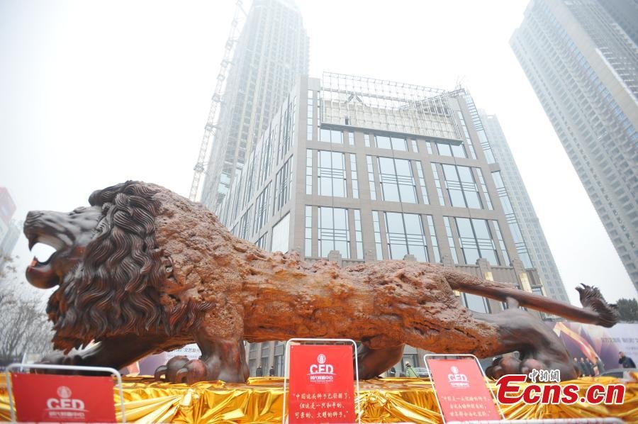 Choáng váng với sư tử khổng lồ, chiều cao 5 thước, dài 15m - Ảnh 3.