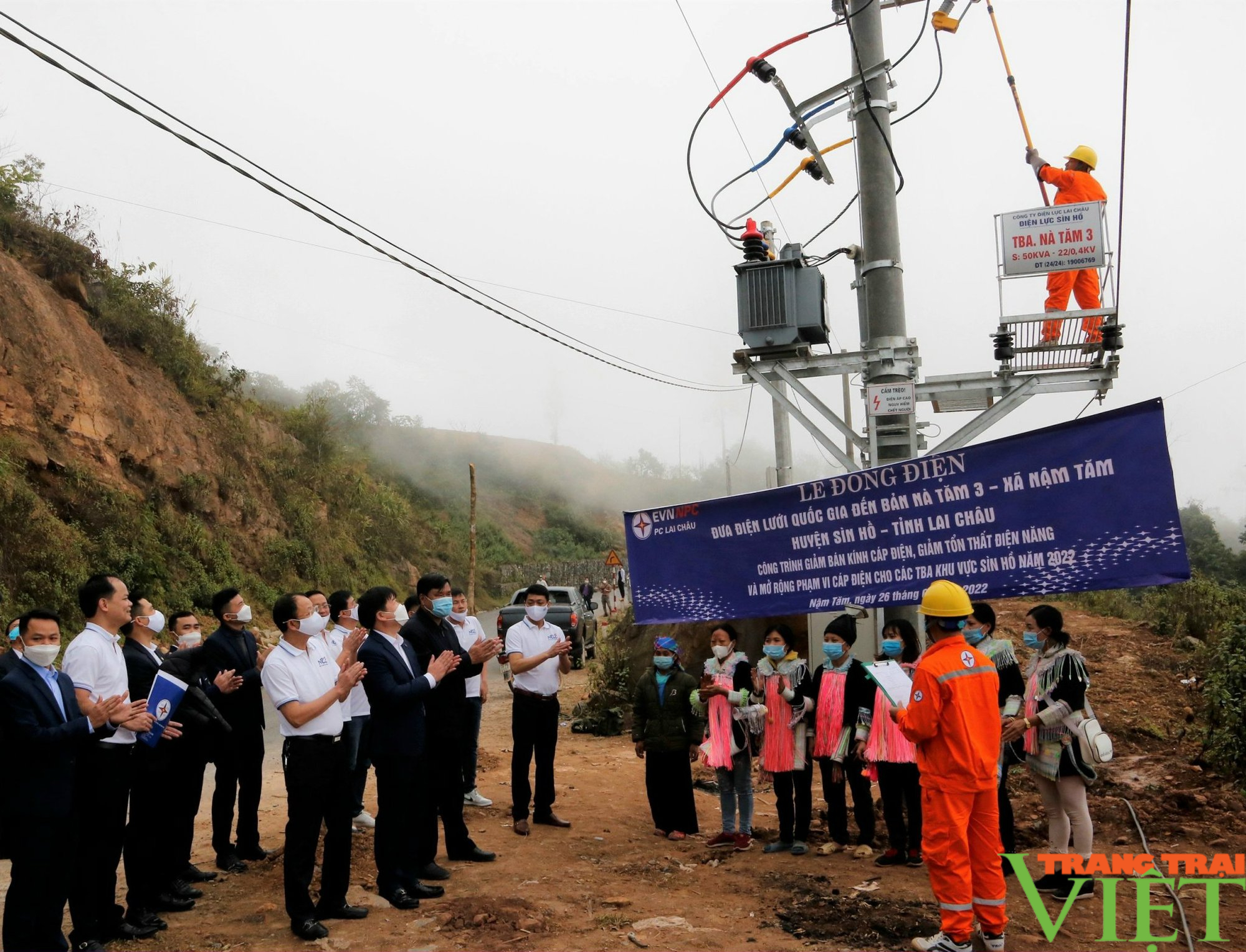 Lai Châu: Trên 97% hộ dân được sử dụng điện lưới quốc gia - Ảnh 2.