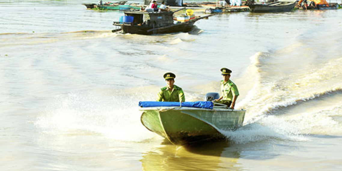 Giăng lưới đánh cá trên hồ Trị An, một người đàn ông bị đuối nước tử vong - Ảnh 2.