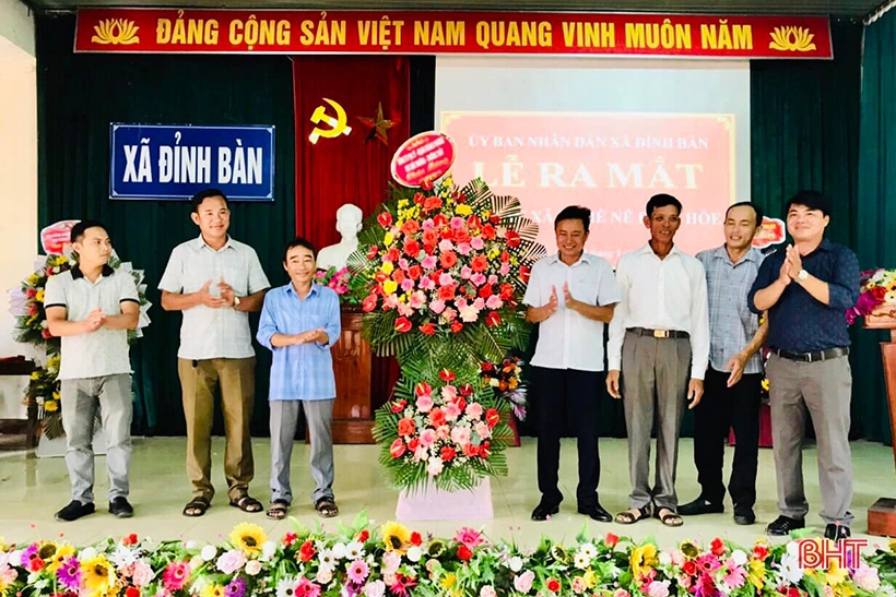 Ở làng này của Hà Tĩnh, đàn ông con trai theo cái nghề quanh năm &quot;tạc rồng, đắp phượng&quot; làm vui cho thiên hạ - Ảnh 5.