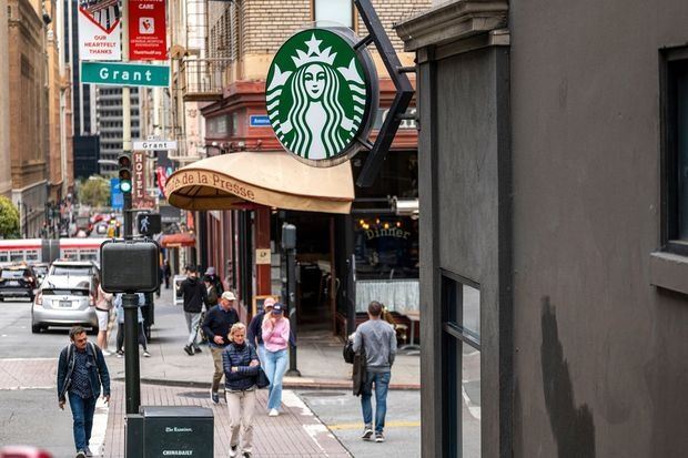 Starbucks có tân CEO - Ảnh 2.