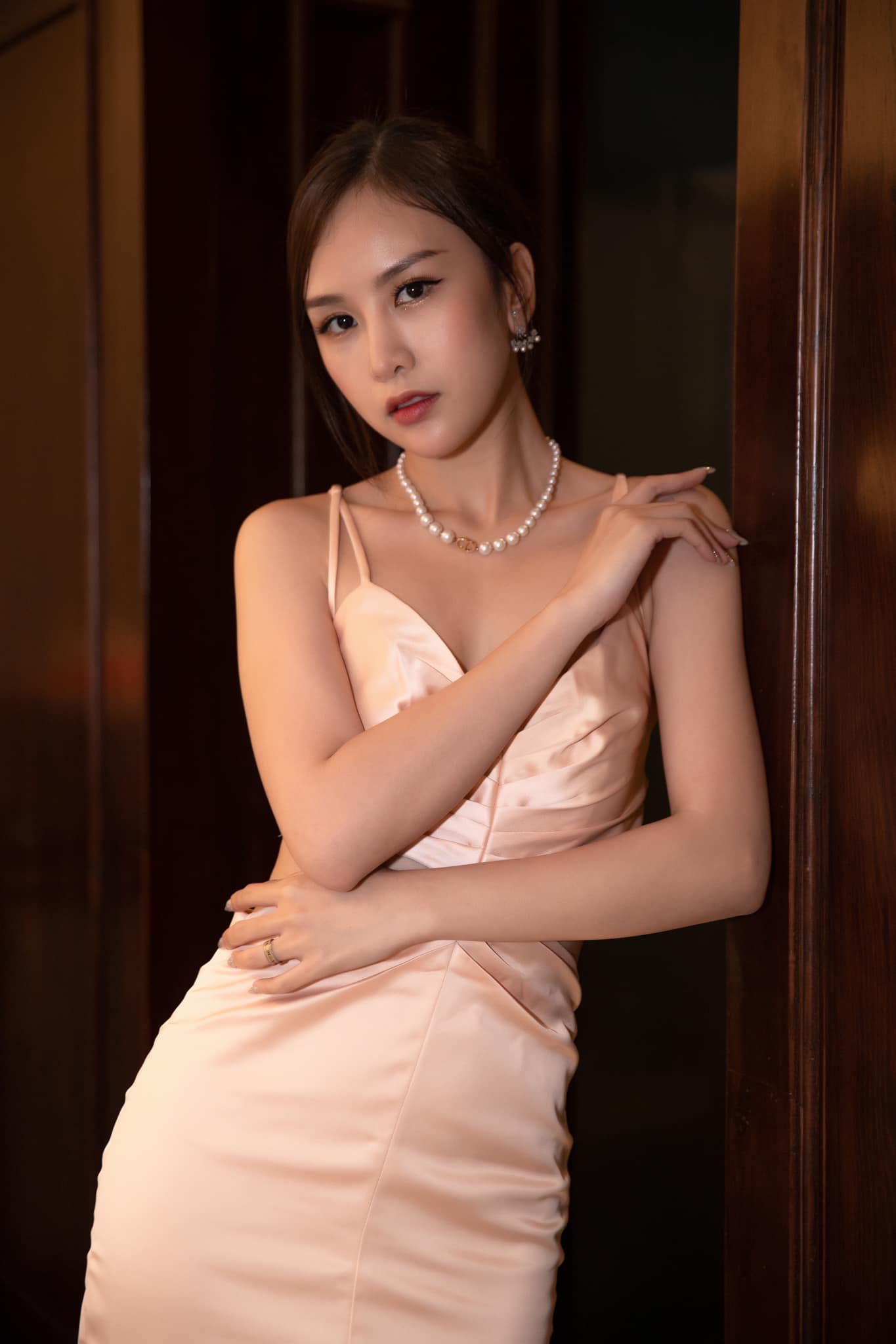 Vì sao con gái NSND Trần Nhượng bất ngờ rút khỏi Top 53 chung kết Miss Grand Vietnam 2022? - Ảnh 9.