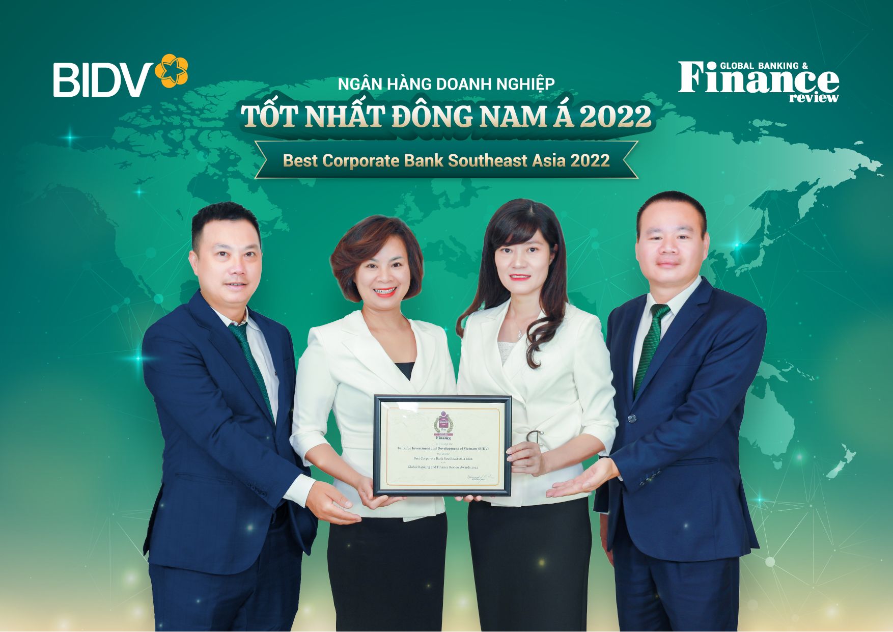 BIDV nhận cú đúp giải thưởng từ Tạp chí Global Banking and Finance - Ảnh 2.