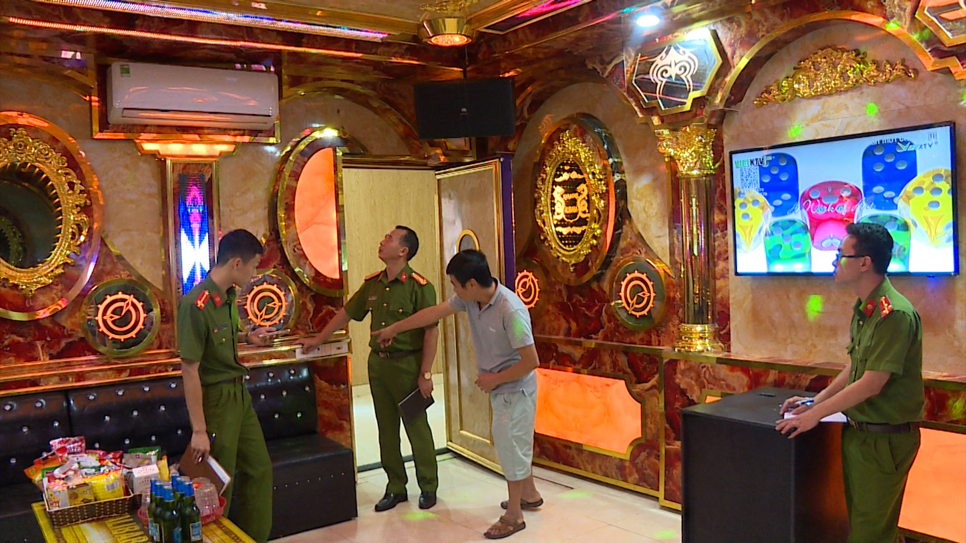 Sơn La: Tổng kiểm tra  an toàn PCCC đối với các quán karaoke, vũ trường trên địa bàn - Ảnh 2.