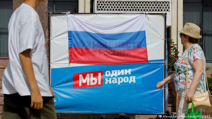Ukraine phá kho phiếu 'trưng cầu dân ý' ở Zaporizhia, kế hoạch sáp nhập Kherson của Nga bị tạm dừng - Ảnh 1.
