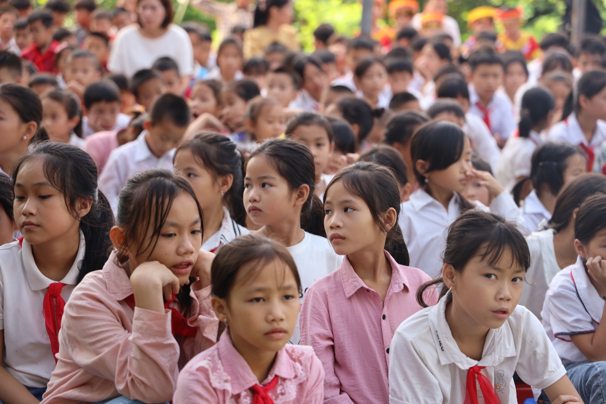 Chương trình trăng đại ngàn cho học sinh vùng khó khăn Sơn La - Ảnh 5.