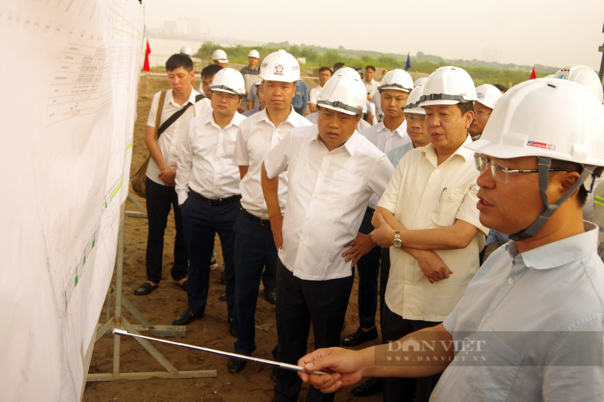 Hình ảnh Chủ tịch Hà Nội thăm 2 công trình giao thông trọng điểm của Thủ đô - Ảnh 5.