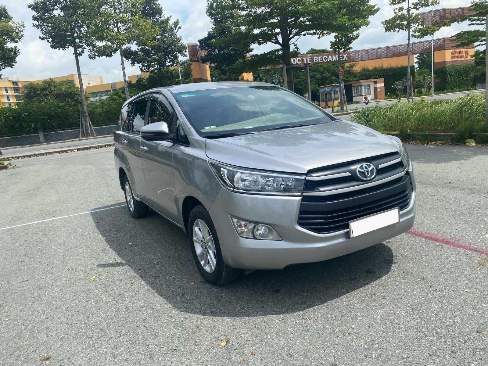 Bán Toyota Innova 20E MT 2019