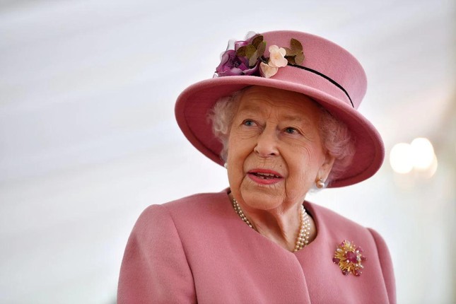 Những cột mốc lớn trong cuộc đời của Nữ hoàng Elizabeth - Ảnh 1.